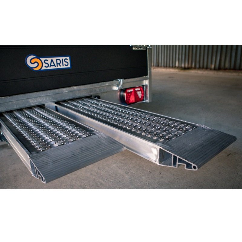 2 Rampes de chargement aluminium lg 2.50m integrees